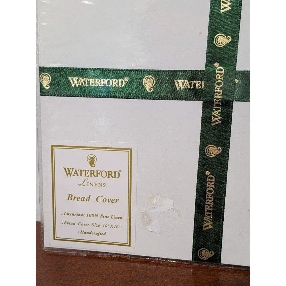 NEW Vintage 1996 Waterford Linens Castlemaine White Bread Cover 100% Linen 16x16